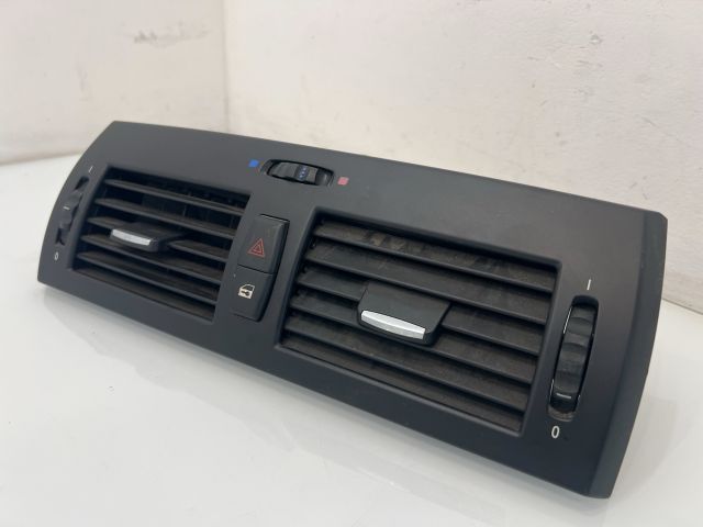 bontott BMW X3 Középső Szellőző