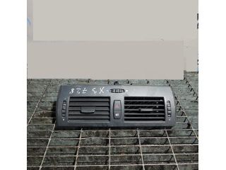 bontott BMW X3 Középső Szellőző