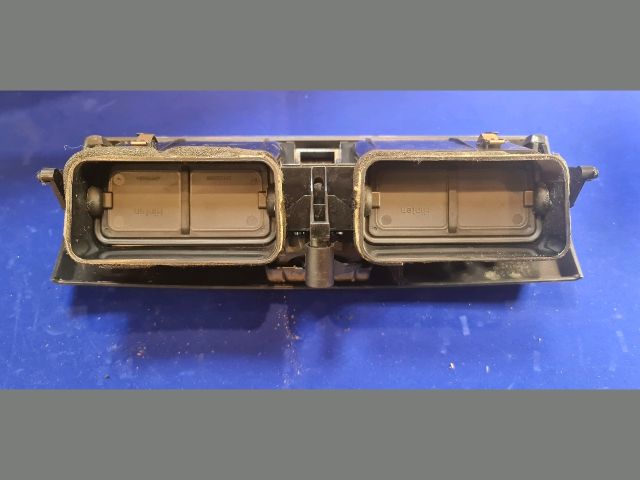 bontott BMW X3 Középső Szellőző