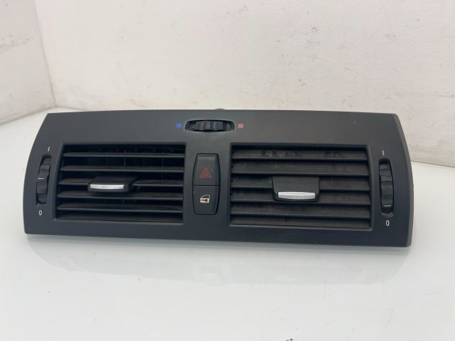 bontott BMW X3 Középső Szellőző