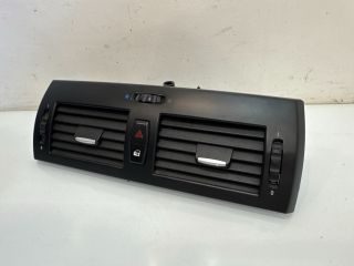 bontott BMW X3 Középső Szellőző