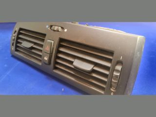 bontott BMW X3 Középső Szellőző