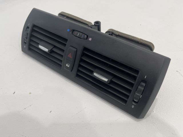 bontott BMW X3 Középső Szellőző