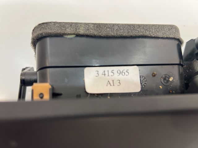 bontott BMW X3 Középső Szellőző