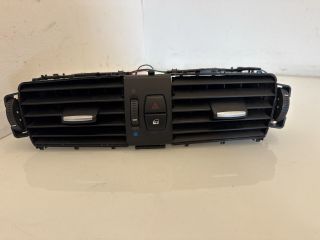 bontott BMW X3 Középső Szellőző