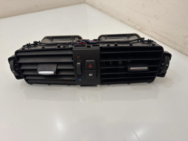 bontott BMW X3 Középső Szellőző