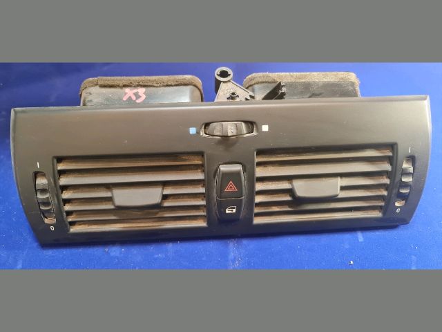 bontott BMW X3 Középső Szellőző