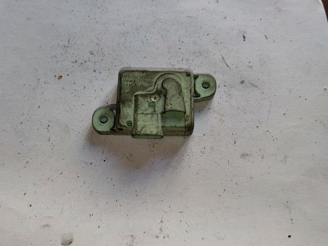 bontott BMW X3 Központi Ütközés Érzékelő