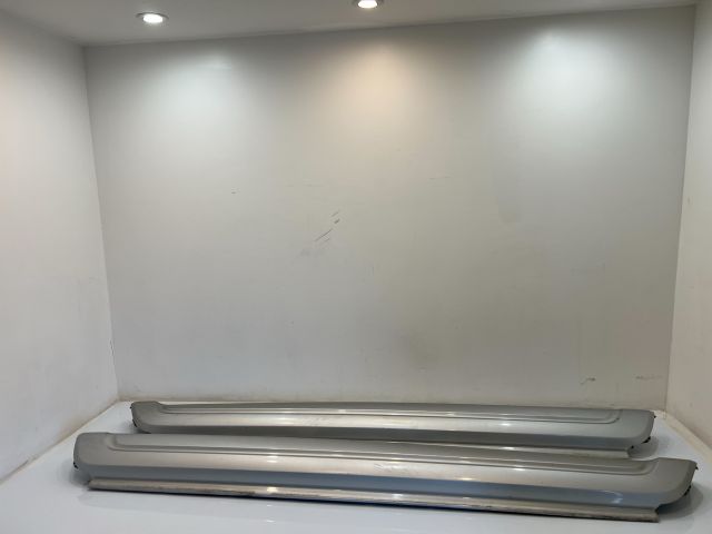 bontott BMW X3 Küszöb Díszléc Szett