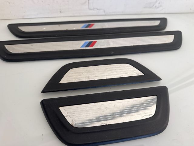 bontott BMW X3 Küszöb Díszléc Szett