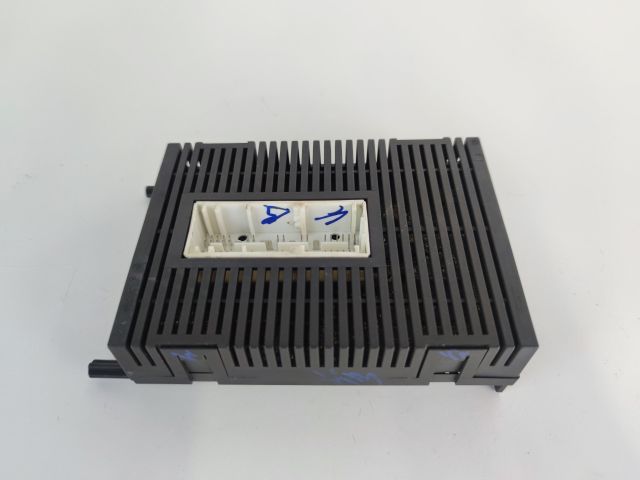 bontott BMW X3 Lámpa Vezérlő