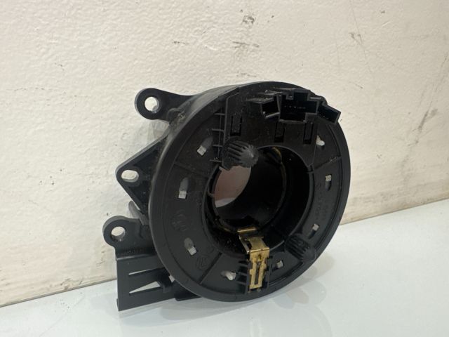 bontott BMW X3 Légzsák Átvezető Szalagkábel