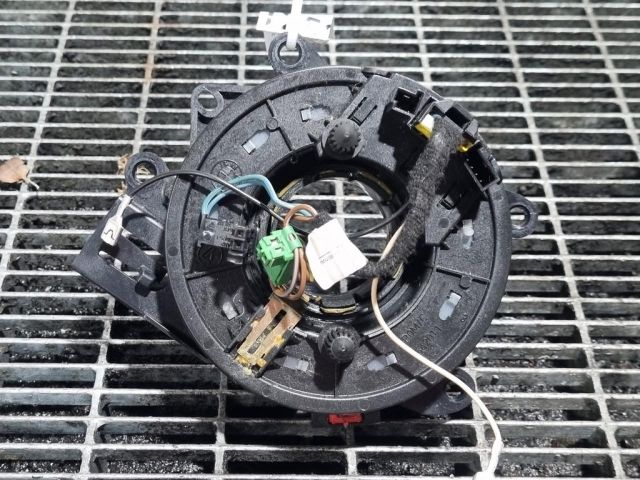 bontott BMW X3 Légzsák Átvezető Szalagkábel