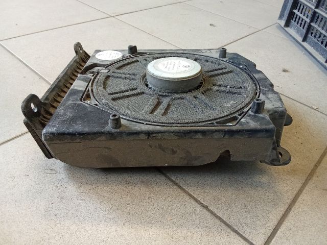 bontott BMW X3 Mélynyomó Hangszóró