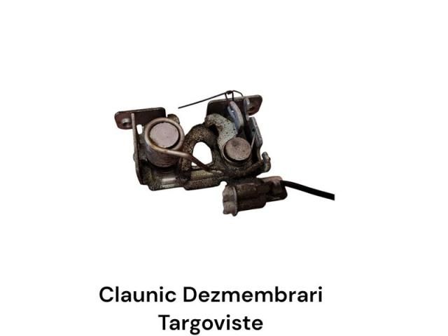 bontott BMW X3 Motorháztető Zárszerkezet