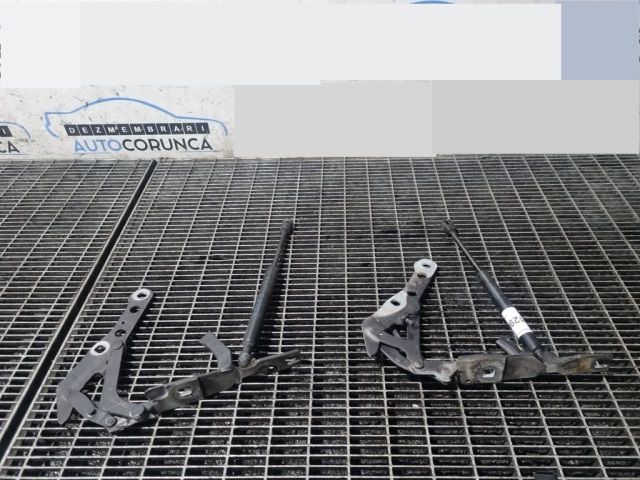 bontott BMW X3 Motorháztető Zsanér Pár