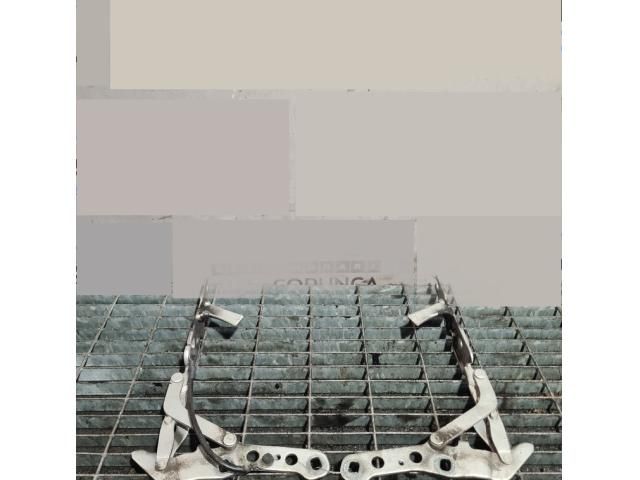 bontott BMW X3 Motorháztető Zsanér Pár