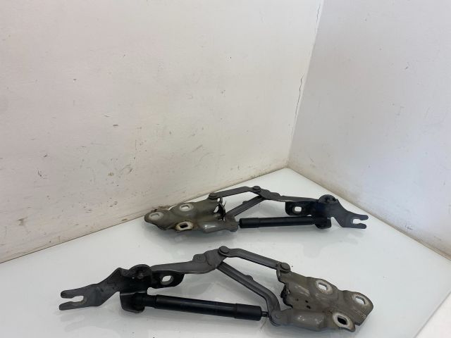 bontott BMW X3 Motorháztető Zsanér Pár