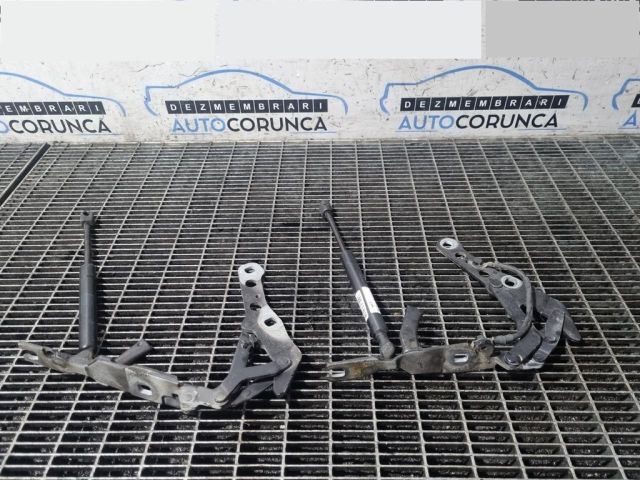 bontott BMW X3 Motorháztető Zsanér Pár