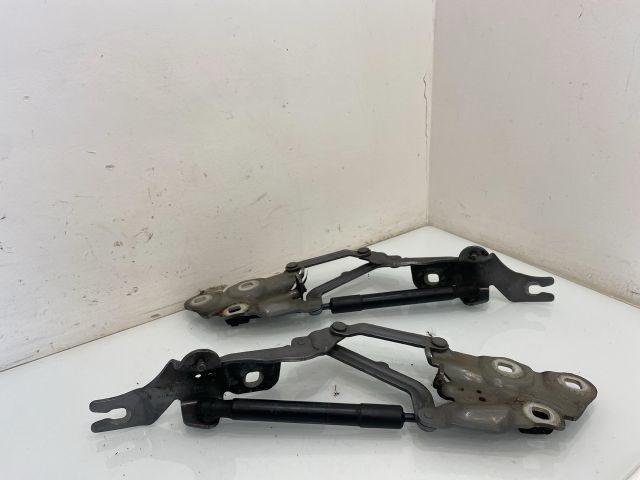 bontott BMW X3 Motorháztető Zsanér Pár