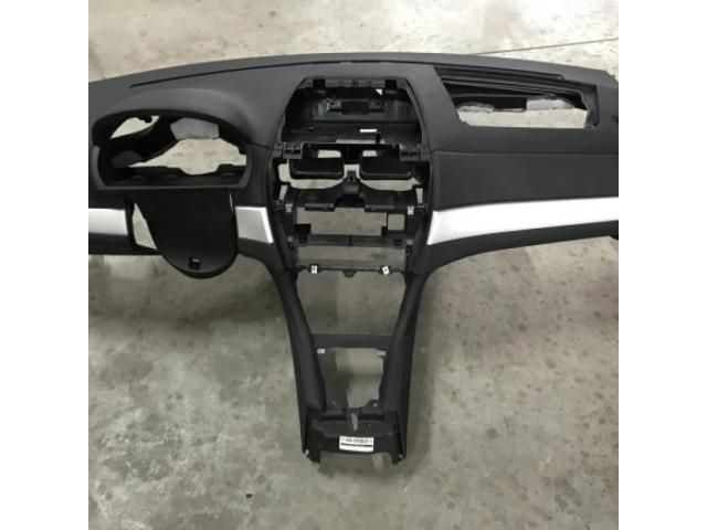 bontott BMW X3 Műszerfal Héj