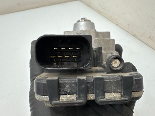 bontott BMW X3 Osztómű Állító Motor