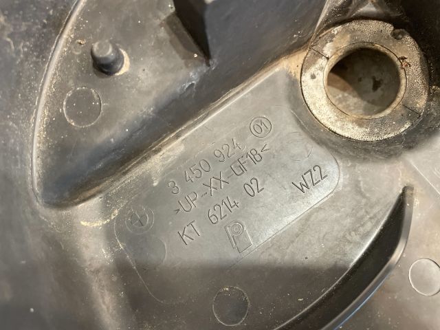 bontott BMW X3 Pollenszűrő Ház