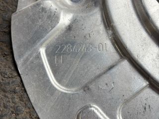 bontott BMW X3 Bal első Fék Porvédő Lemez