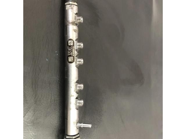 bontott BMW X3 Közösnyomócső