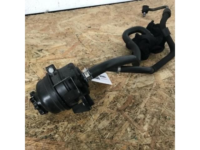 bontott BMW X3 Szervóolaj Tartály