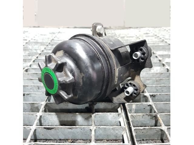 bontott BMW X3 Szervóolaj Tartály