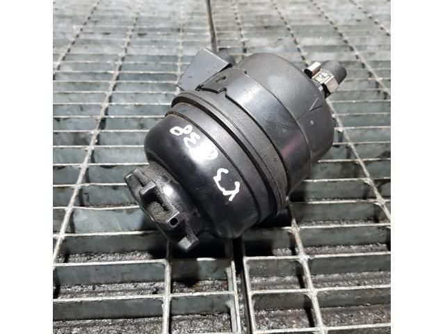 bontott BMW X3 Szervóolaj Tartály