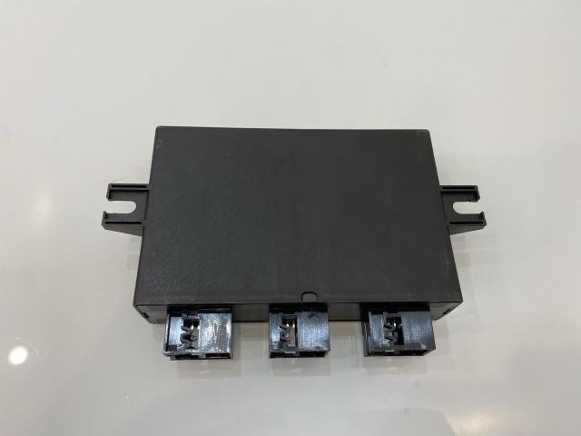 bontott BMW X3 Tolatóradar Elektronika