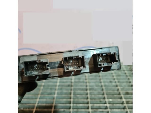 bontott BMW X3 Tolatóradar Elektronika