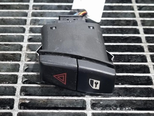 bontott BMW X3 Vészvillogó Kapcsoló