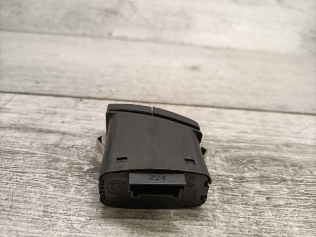 bontott BMW X3 Vészvillogó Kapcsoló