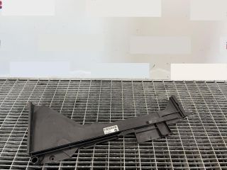 bontott BMW X3 Vízhűtő Radiátor Tartó