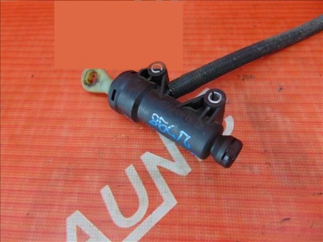 bontott BMW X3 Kuplung Főhenger