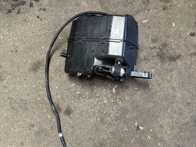 bontott BMW X3 AdBlue Tartály