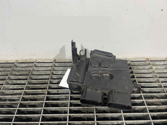 bontott BMW X3 Akkumulátor Relé