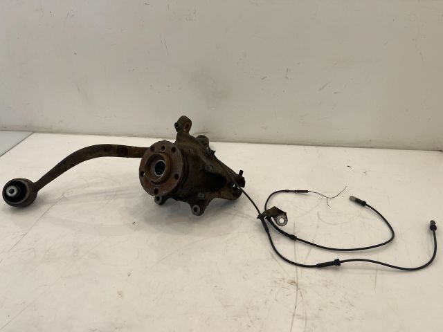 bontott BMW X3 Bal első Csonkállvány Kerékaggyal