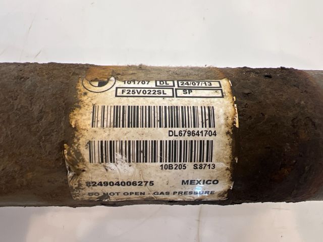 bontott BMW X3 Bal első Lengéscsillapító