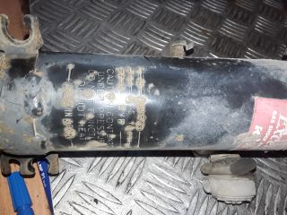 bontott BMW X3 Bal első Rugó