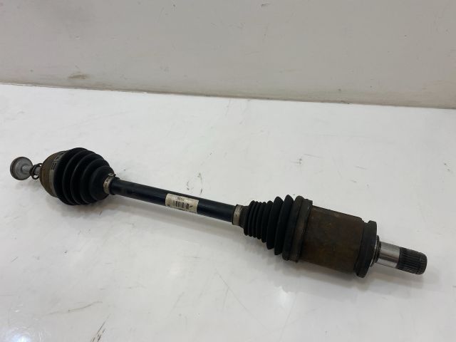 bontott BMW X3 Bal Féltengely