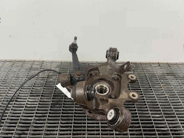 bontott BMW X3 Bal hátsó Csonkállvány