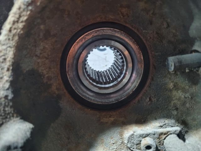 bontott BMW X3 Bal hátsó Csonkállvány