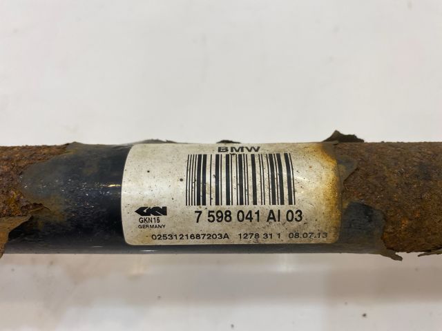 bontott BMW X3 Bal hátsó Féltengely