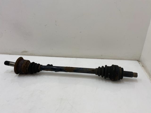 bontott BMW X3 Bal hátsó Féltengely