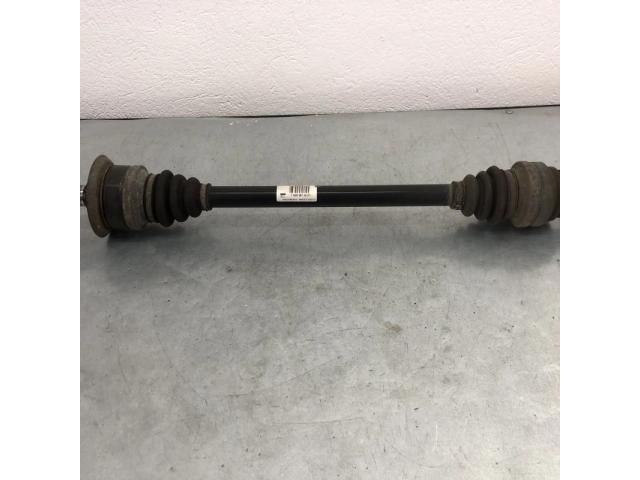 bontott BMW X3 Bal hátsó Féltengely