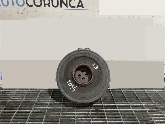 bontott BMW X3 Főtengely Szíjtárcsa